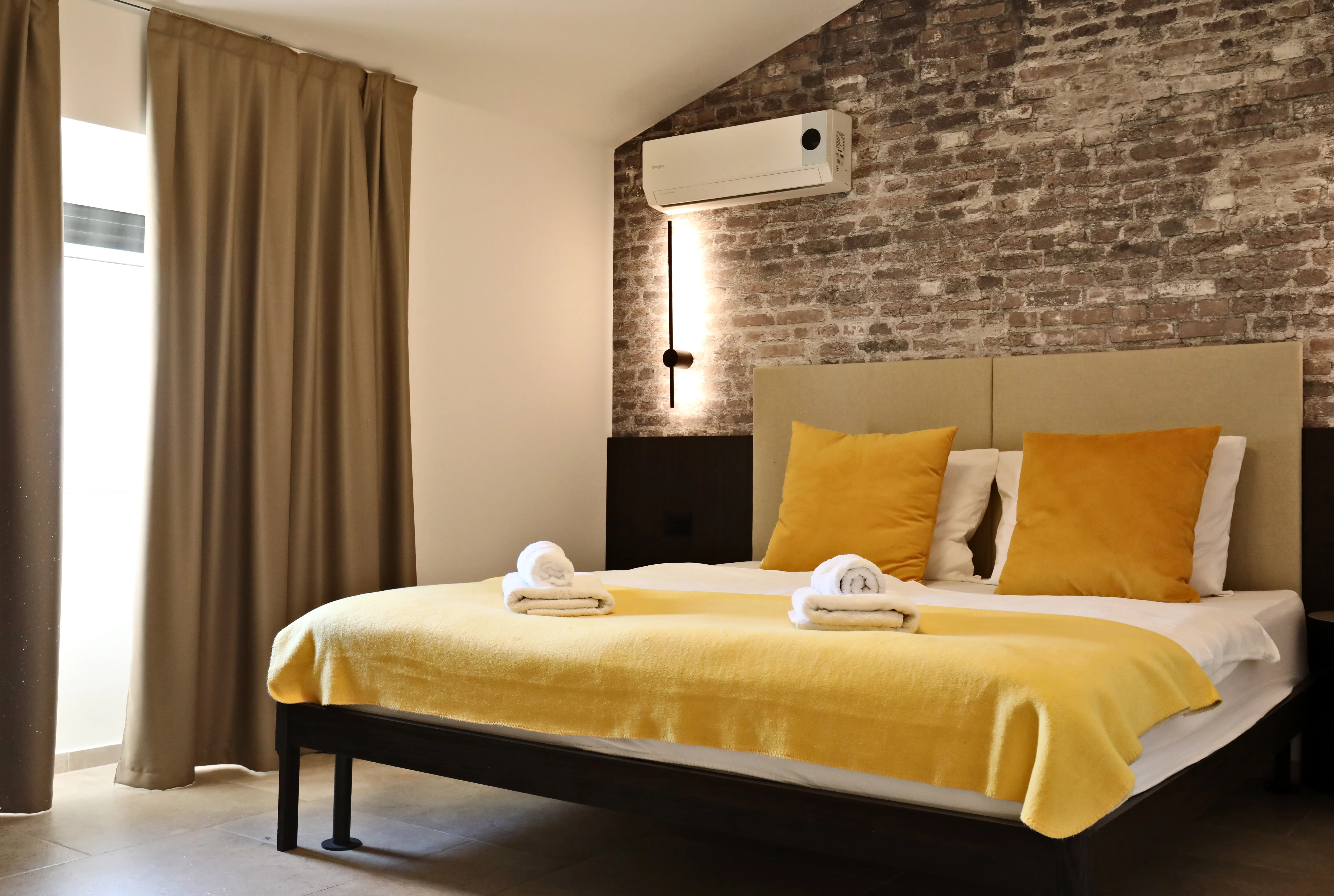 Deluxe Room With Breathtaking Views — Pula